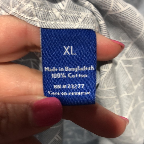 Apt 9 blue triangle print button down shirt xl - Picture 9 of 9